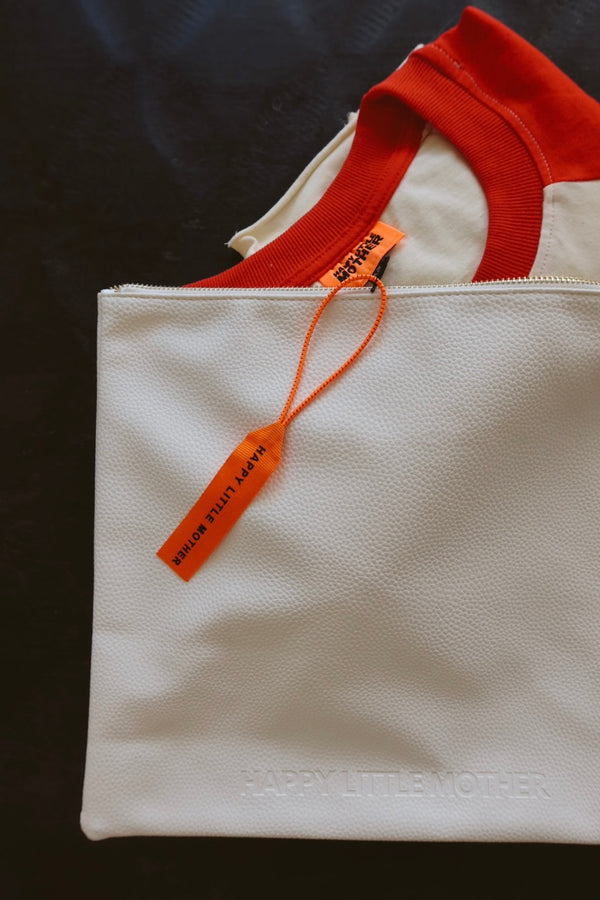 FREE GIFT WITH PURCHASE *HAPPY LITTLE MOTHER Zip Pouch*