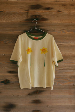 TITTY TEE
